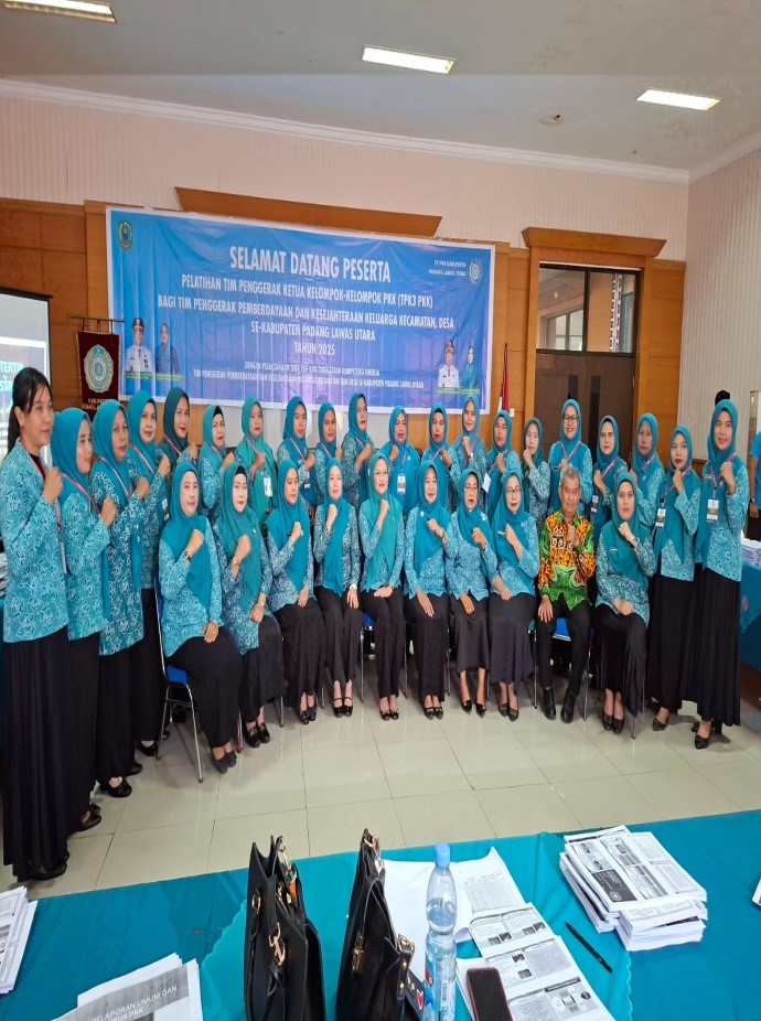 Pelatihan dan Pembinaan  TP.PKK Provinsi Ke TP.PKK Kecamatan dan TP.PKK Desa 